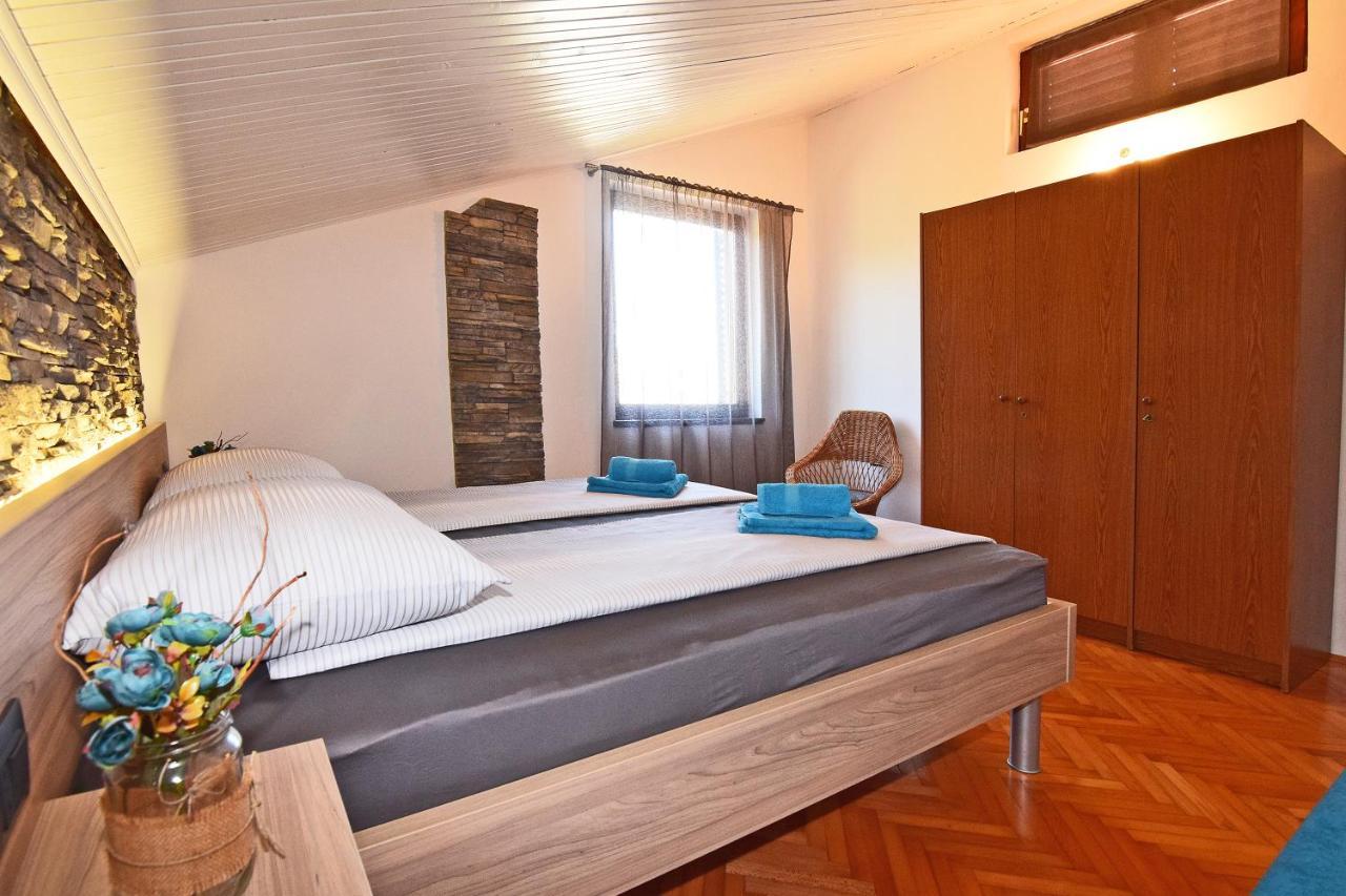 Apartment Leona Πούλα Εξωτερικό φωτογραφία