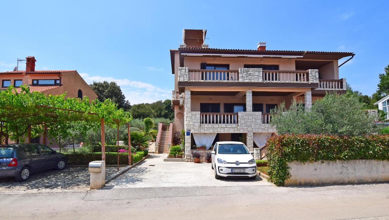 Apartment Leona Πούλα Εξωτερικό φωτογραφία