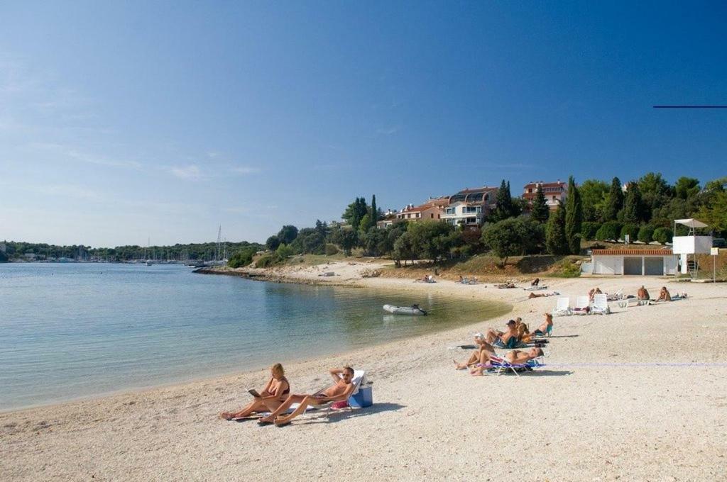 Apartment Leona Πούλα Εξωτερικό φωτογραφία